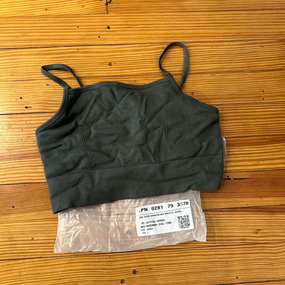 Fabletics sports bra NWT
